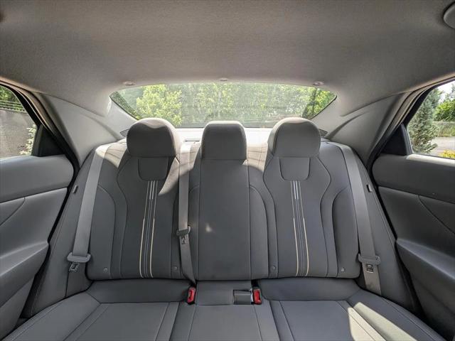 2024 Hyundai Elantra Hybrid Blue