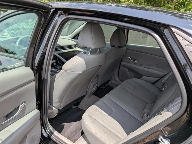 2024 Hyundai Elantra Hybrid Blue