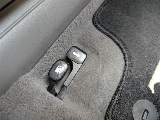 2024 Hyundai Elantra Hybrid Blue