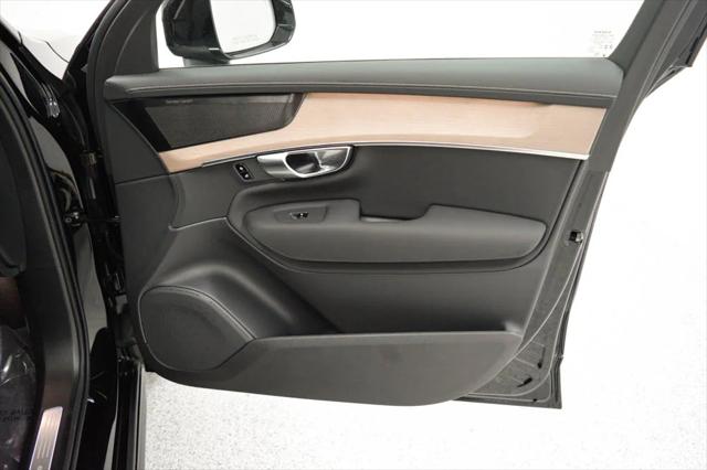 2026 Volvo XC90 Plus, B5 AWD Gas (mild hybrid), Gasoline, Bright, 7 Seats