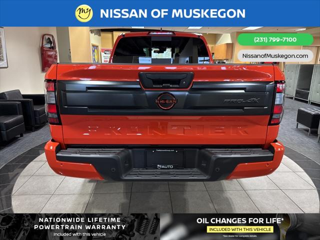 2025 Nissan Frontier Crew Cab Long Bed PRO-4X 4x4