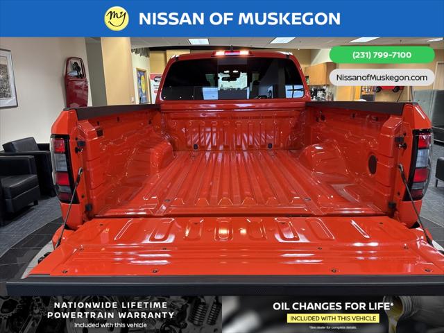 2025 Nissan Frontier Crew Cab Long Bed PRO-4X 4x4