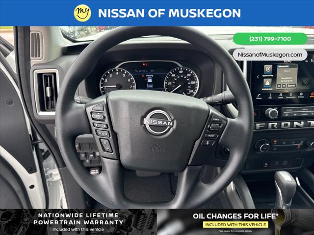 2025 Nissan Frontier Crew Cab SV 4x4