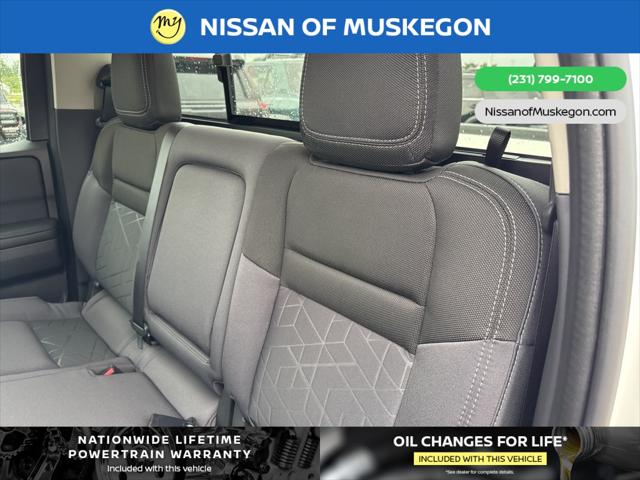 2025 Nissan Frontier Crew Cab SV 4x4