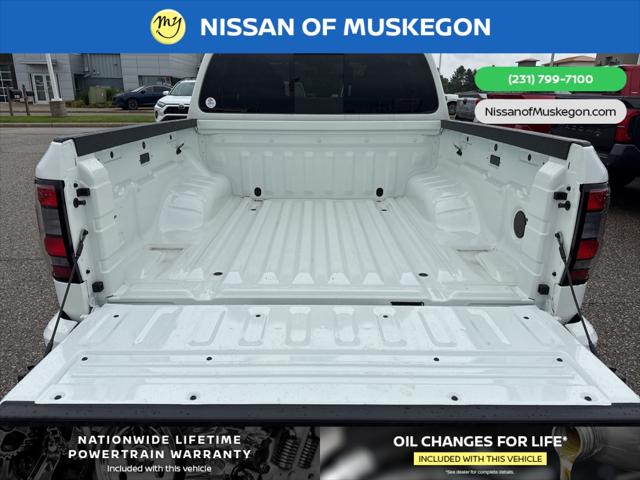 2025 Nissan Frontier Crew Cab SV 4x4