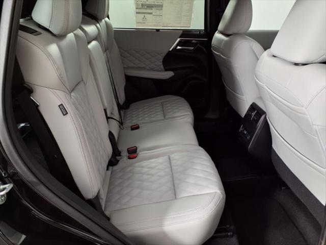 2025 Mitsubishi Outlander PHEV SEL Platinum Edition