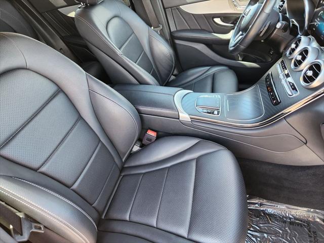 2022 Mercedes-Benz GLC 4MATIC SUV