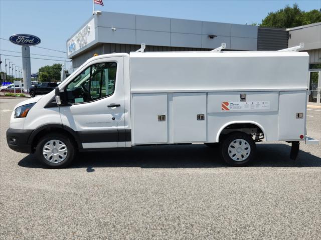 2025 Ford Transit Cutaway Unknown