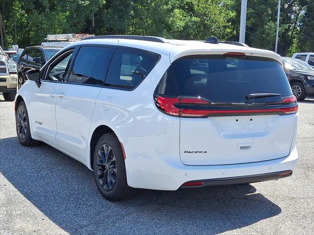 2025 Chrysler Pacifica PACIFICA SELECT