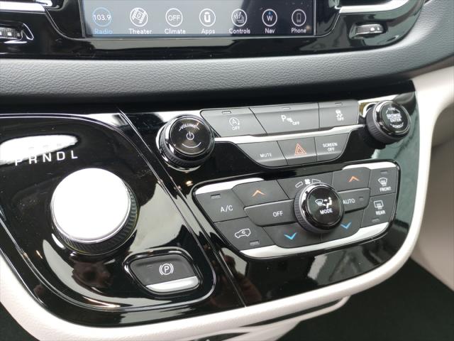2019 Chrysler Pacifica Touring L Plus