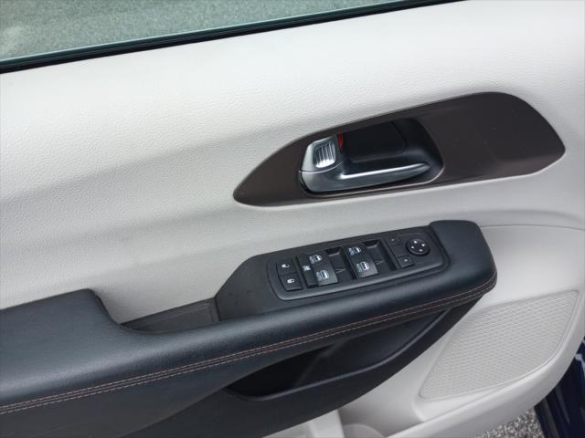 2019 Chrysler Pacifica Touring L Plus
