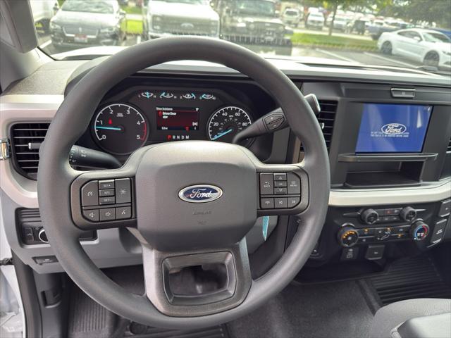 2025 Ford F-550 XL