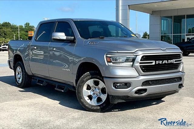 2020 RAM 1500 Big Horn Crew Cab 4x4 57 Box