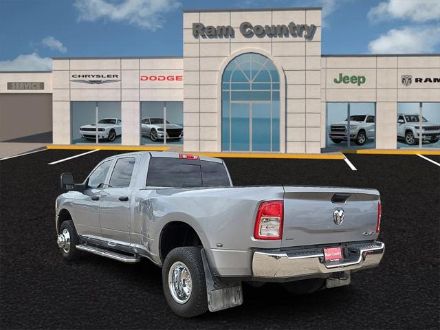 2024 RAM 3500 Tradesman Crew Cab 4x4 8 Box