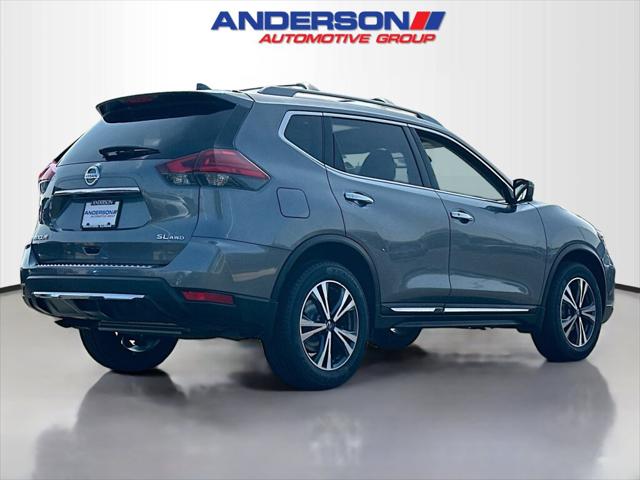 2017 Nissan Rogue SL