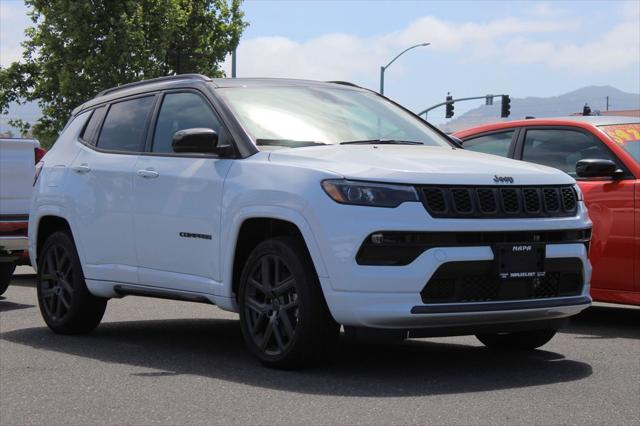 2025 Jeep Compass COMPASS LIMITED 4X4