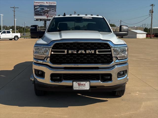 2024 RAM 3500 Big Horn Crew Cab 4x4 8 Box 2024 RAM 3500 Big Horn Crew Cab 4x4 8 Box