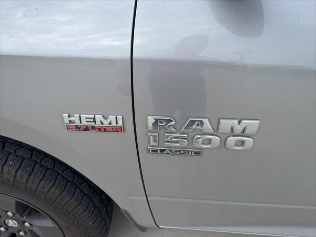 2020 RAM 1500 Classic SLT Crew Cab 4x2 64 Box