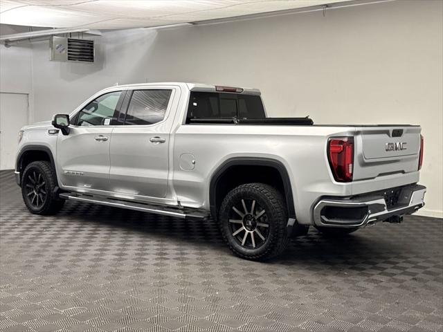 2022 GMC Sierra 1500 Limited 4WD Crew Cab Standard Box SLT 2022 GMC Sierra 1500 Limited 4WD Crew Cab Standard Box SLT