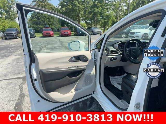 2022 Chrysler Pacifica Touring L