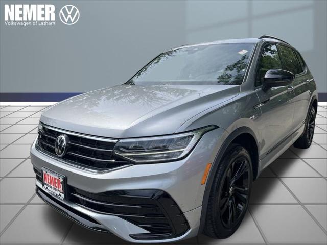 2023 Volkswagen Tiguan 2.0T SE R-Line Black