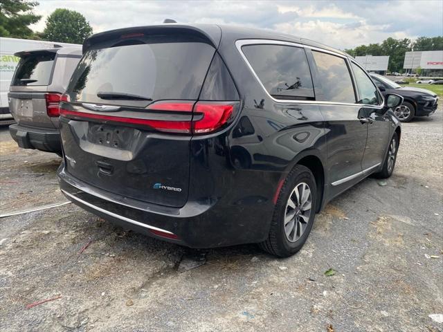 2022 Chrysler Pacifica Hybrid Limited