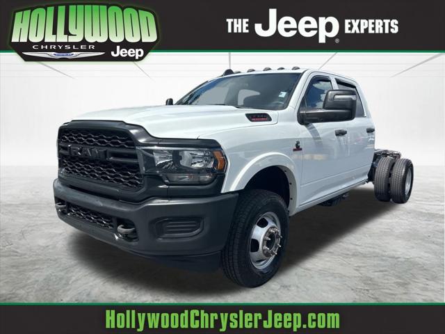 2023 RAM 3500 Chassis Tradesman/SLT/Laramie/Limited