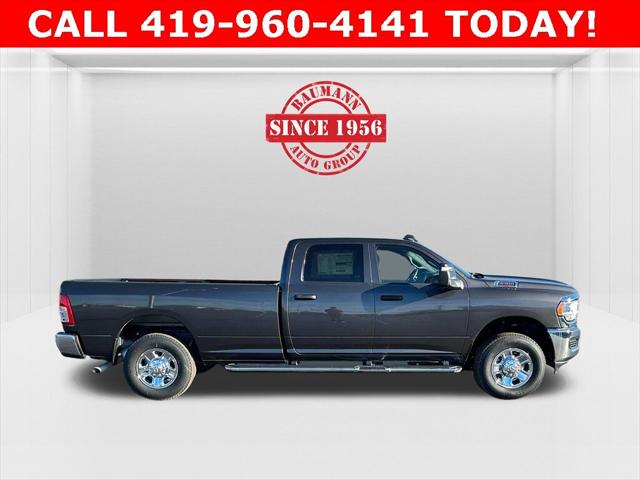 2024 RAM 2500 Tradesman Crew Cab 4x4 8 Box