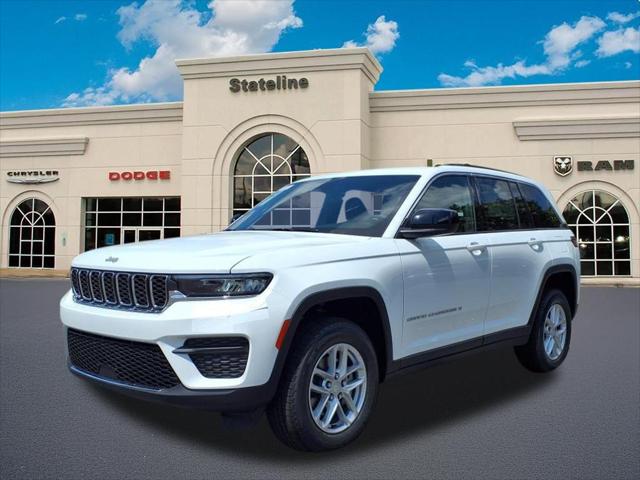 2025 Jeep Grand Cherokee GRAND CHEROKEE LAREDO X 4X4
