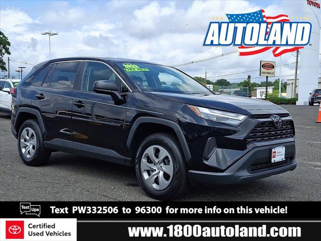 2023 Toyota RAV4 LE