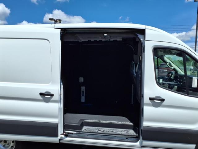 2025 Ford Transit Cargo Van 250