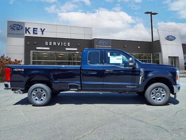 2025 Ford F-350 XLT