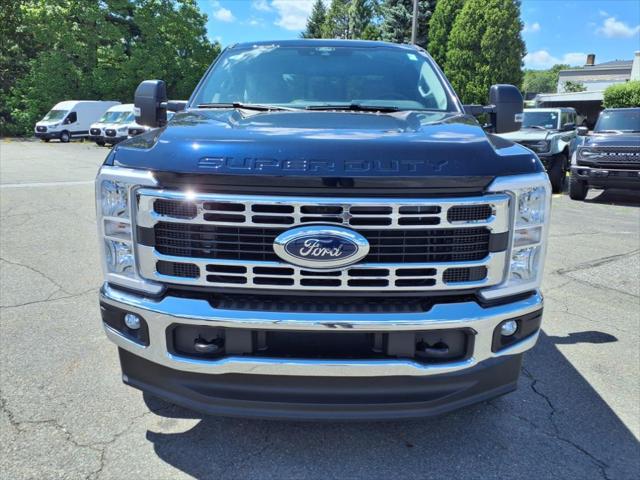2025 Ford F-350 XLT