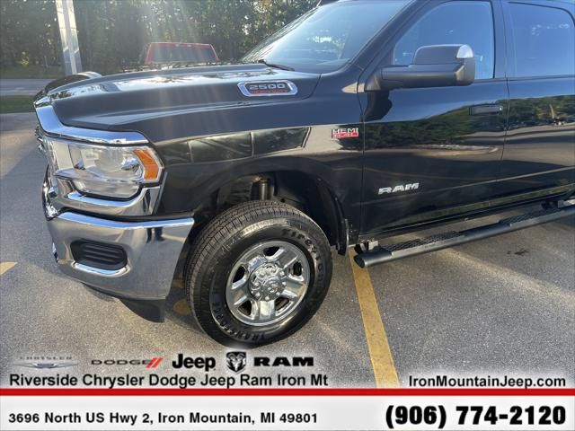 2022 RAM 2500 Tradesman Crew Cab 4x4 64 Box