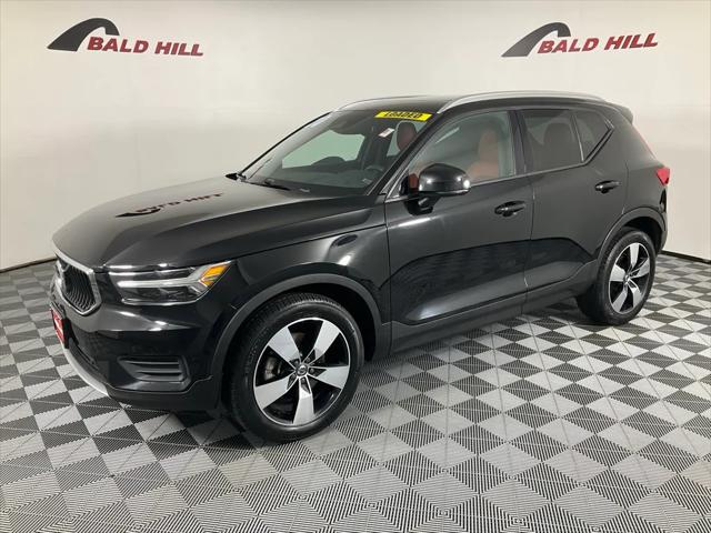 2020 Volvo XC40 T5 Momentum
