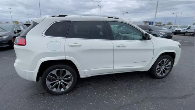 2019 Jeep Cherokee Overland 4x4 2019 Jeep Cherokee Overland 4x4