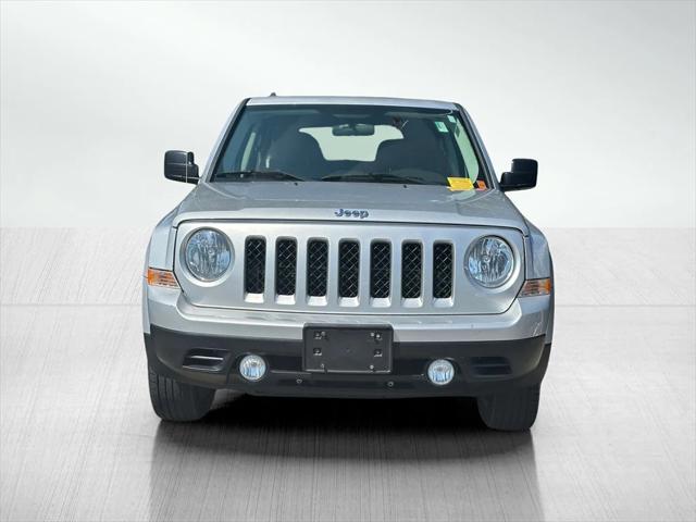 2022 Jeep Grand Cherokee Altitude 4x4