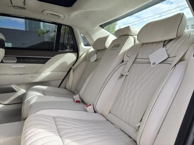 2025 Genesis G90 3.5T e-SC