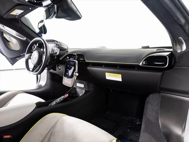 2023 McLaren Artura Vision