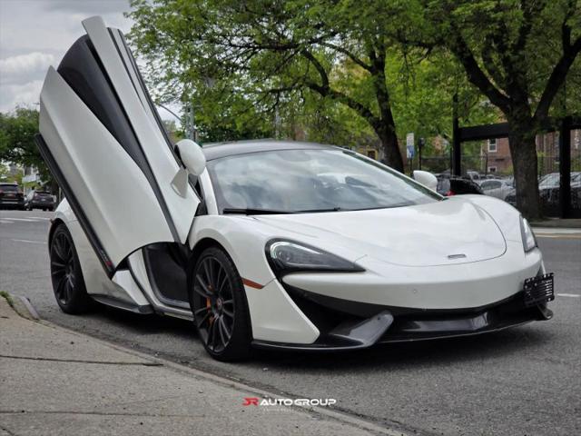 2016 McLaren 570S Base