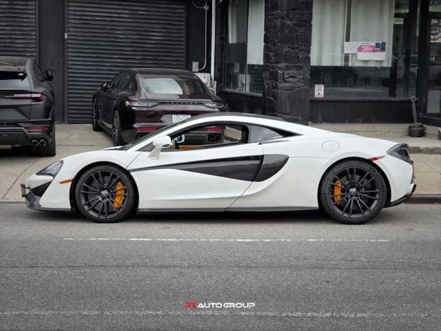 2016 McLaren 570S Base