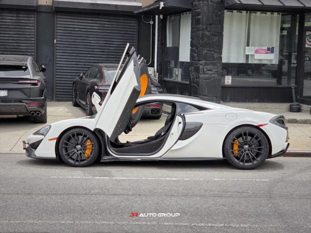 2016 McLaren 570S Base