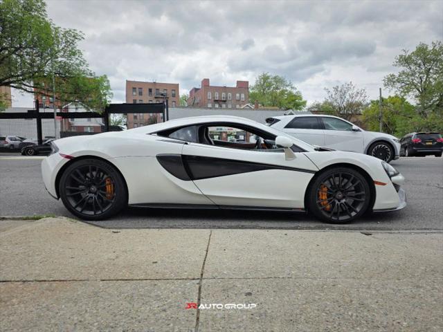 2016 McLaren 570S Base