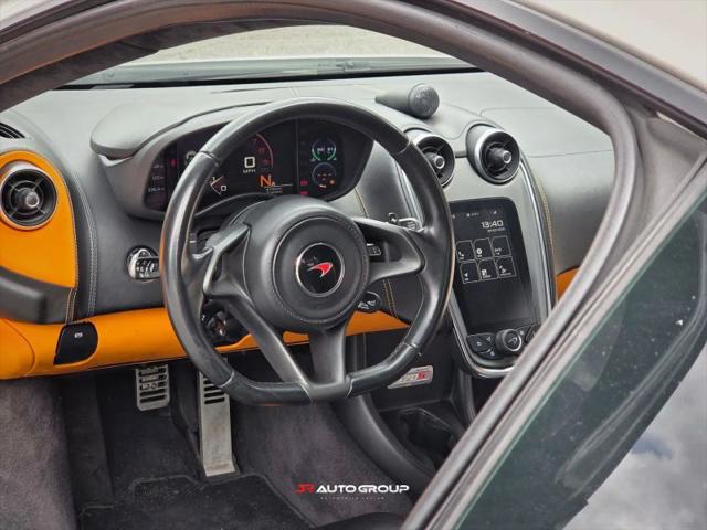 2016 McLaren 570S Base