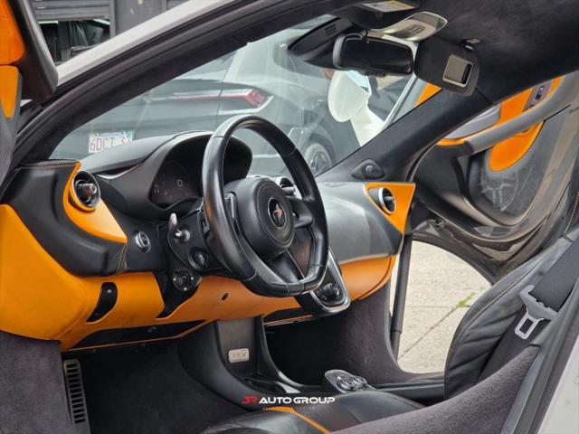 2016 McLaren 570S Base