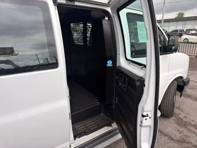 2022 Chevrolet Express Cargo Van RWD 2500 Regular Wheelbase WT