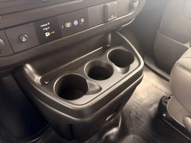 2022 Chevrolet Express Cargo Van RWD 2500 Regular Wheelbase WT