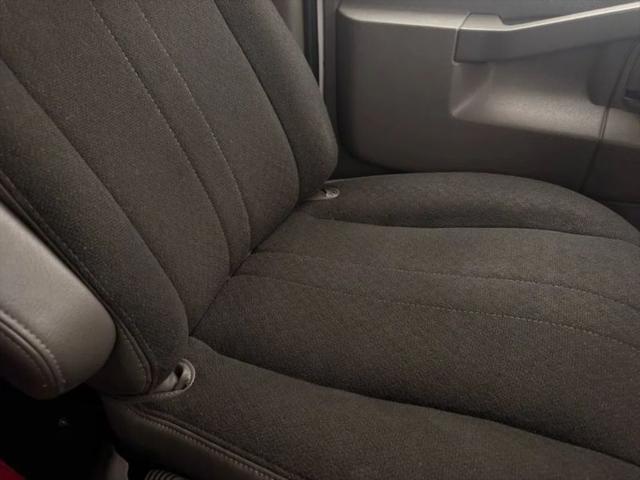 2022 Chevrolet Express Cargo Van RWD 2500 Regular Wheelbase WT