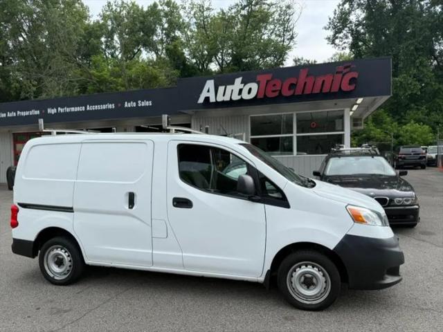 2013 Nissan NV200 S
