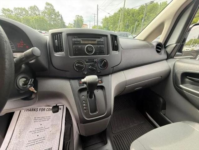2013 Nissan NV200 S
